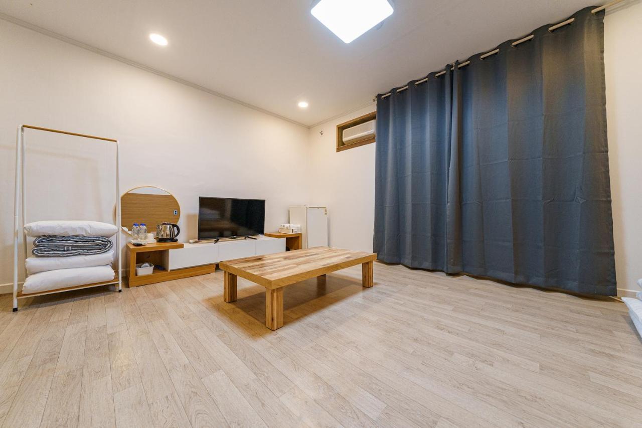 Seorak Hot Spring Mammoth Resotel Sokcho Exterior photo